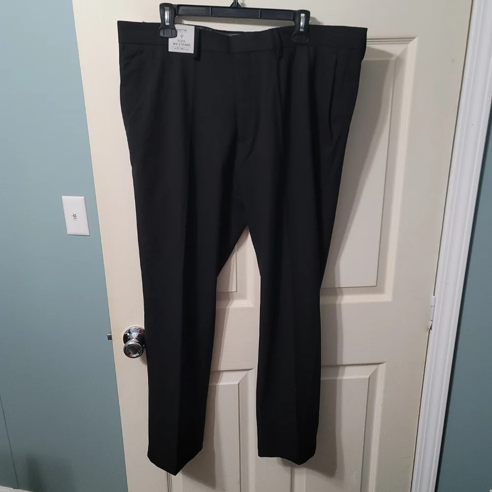 Kenneth Cole Flex‎ Slim Fit Solid Performance Dress Pants Men's 40x30 NWT